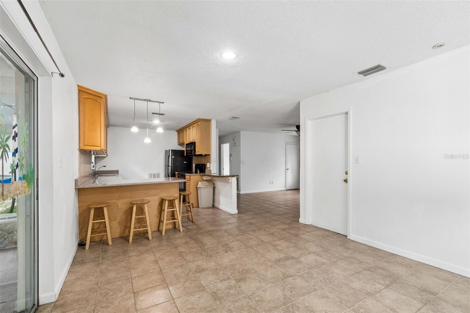 VIRGINIA GROVES ESTATES 1ST ADD - Residential