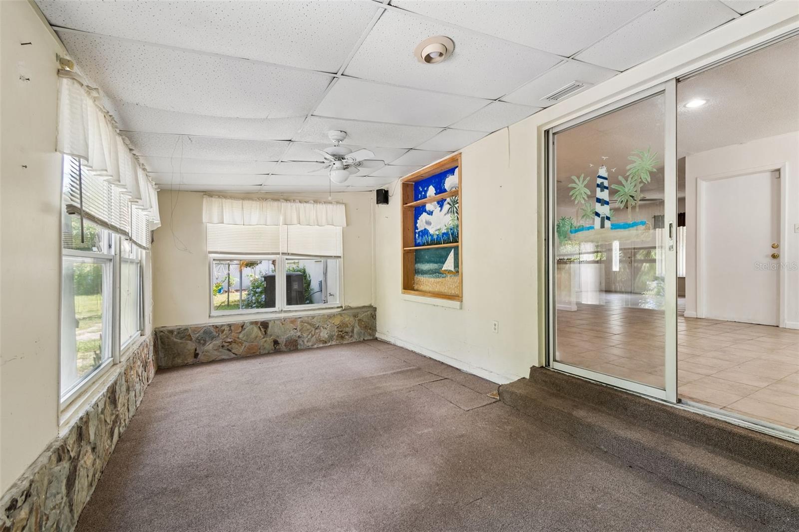 VIRGINIA GROVES ESTATES 1ST ADD - Residential