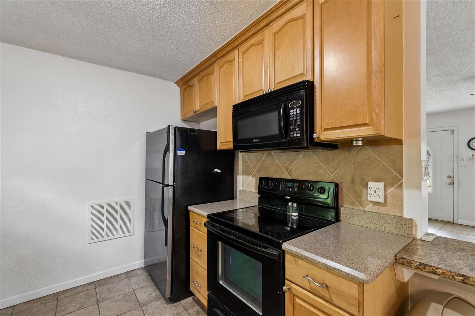 VIRGINIA GROVES ESTATES 1ST ADD - Residential