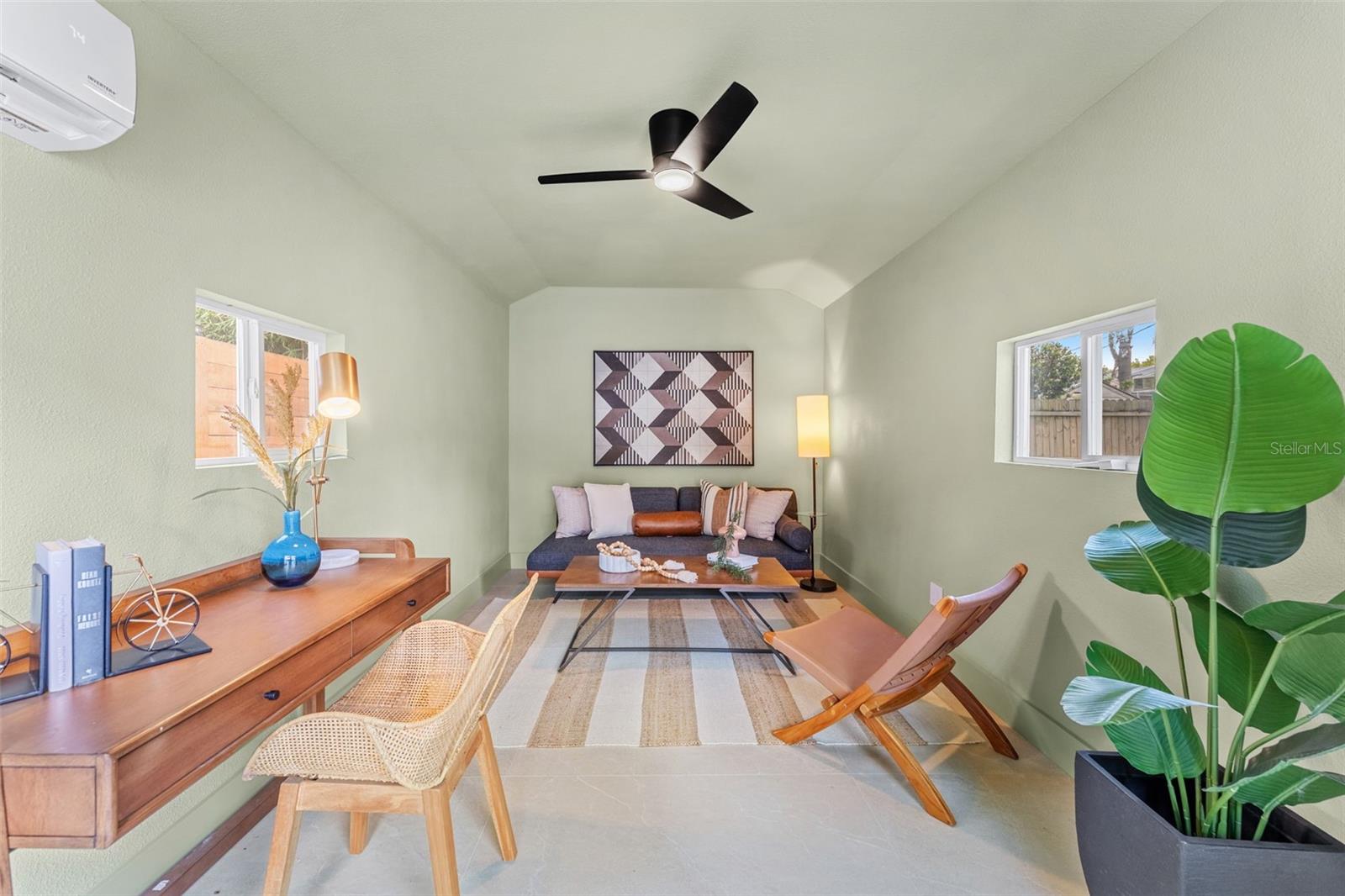 COLLEGE PARK CC SEC - Residential