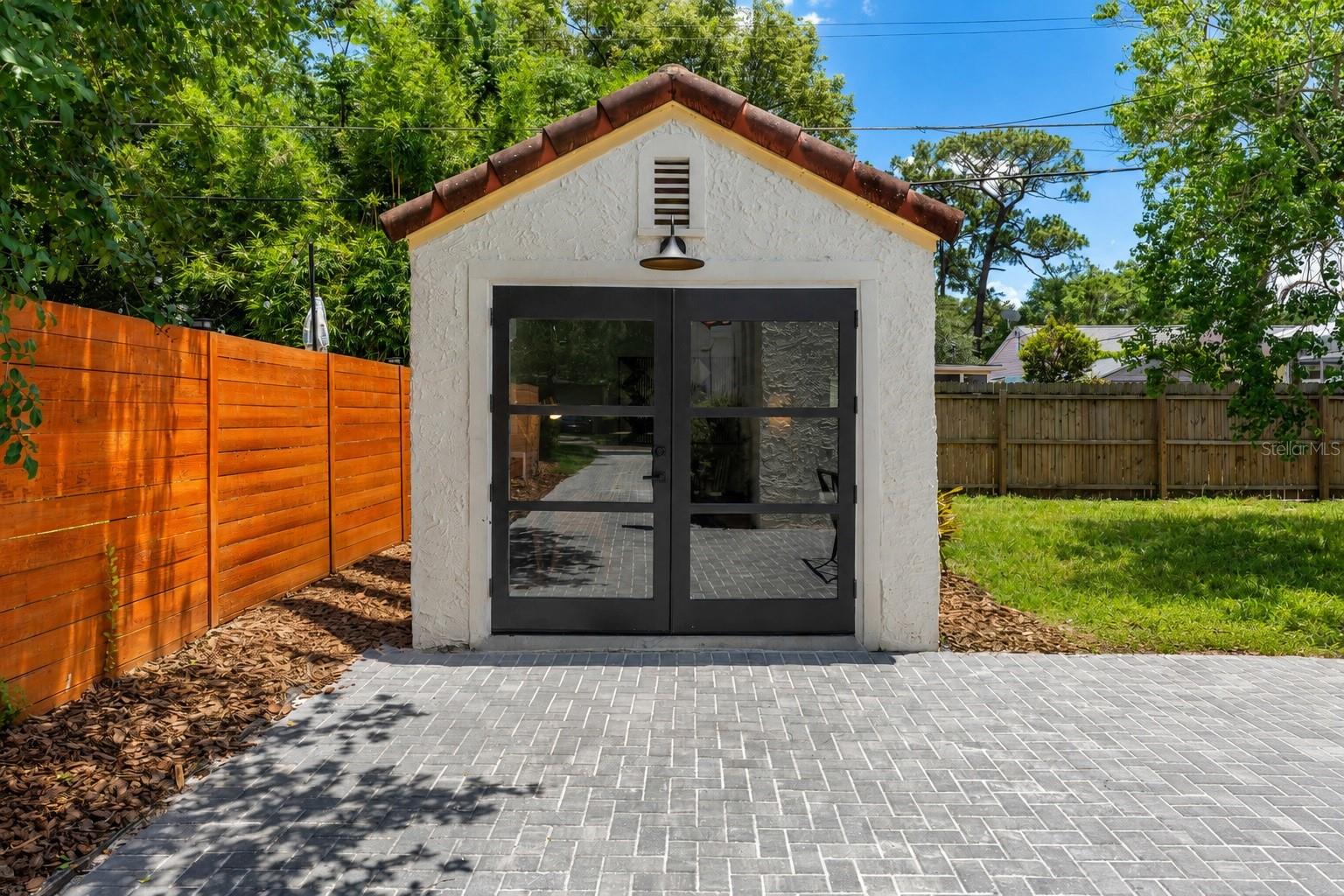 COLLEGE PARK CC SEC - Residential