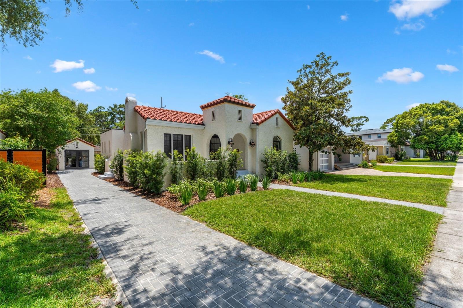 COLLEGE PARK CC SEC - Residential