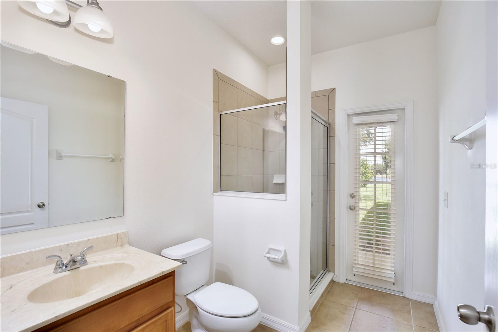 NORTH SHORE VILLAGE - Residential Lease