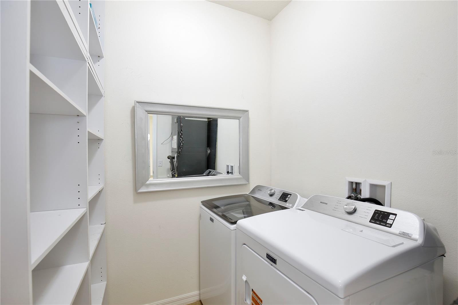 NORTH SHORE VILLAGE - Residential Lease