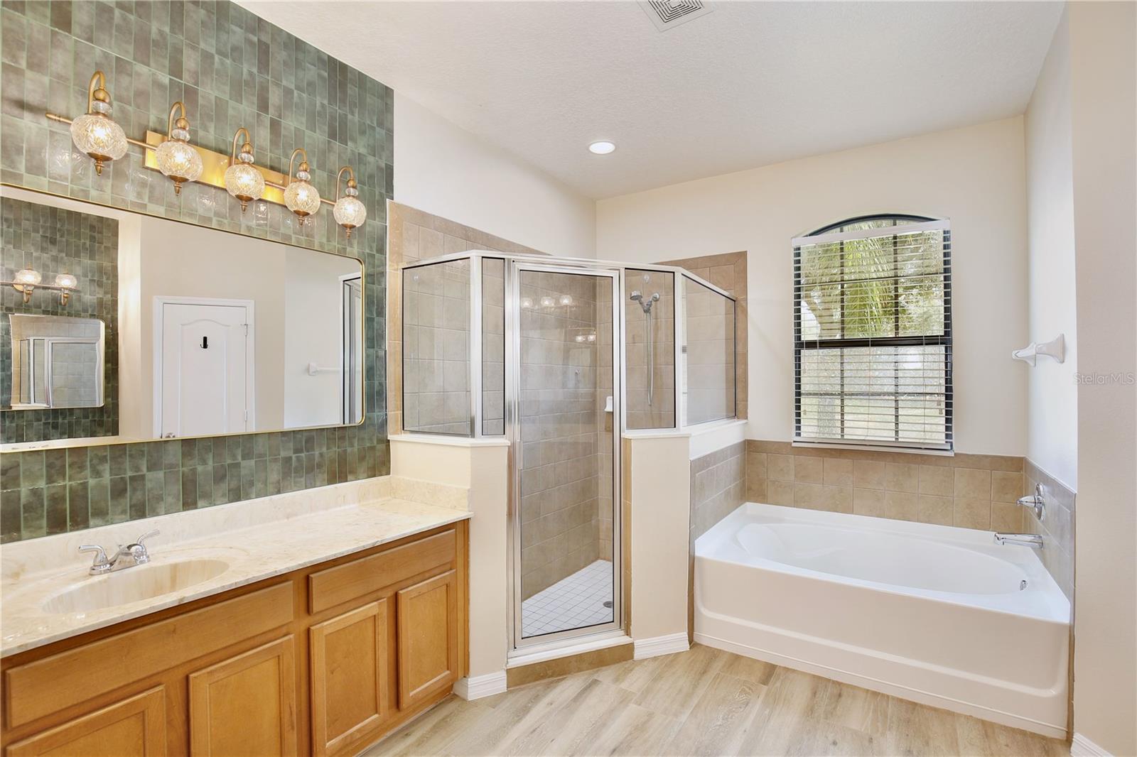 NORTH SHORE VILLAGE - Residential Lease