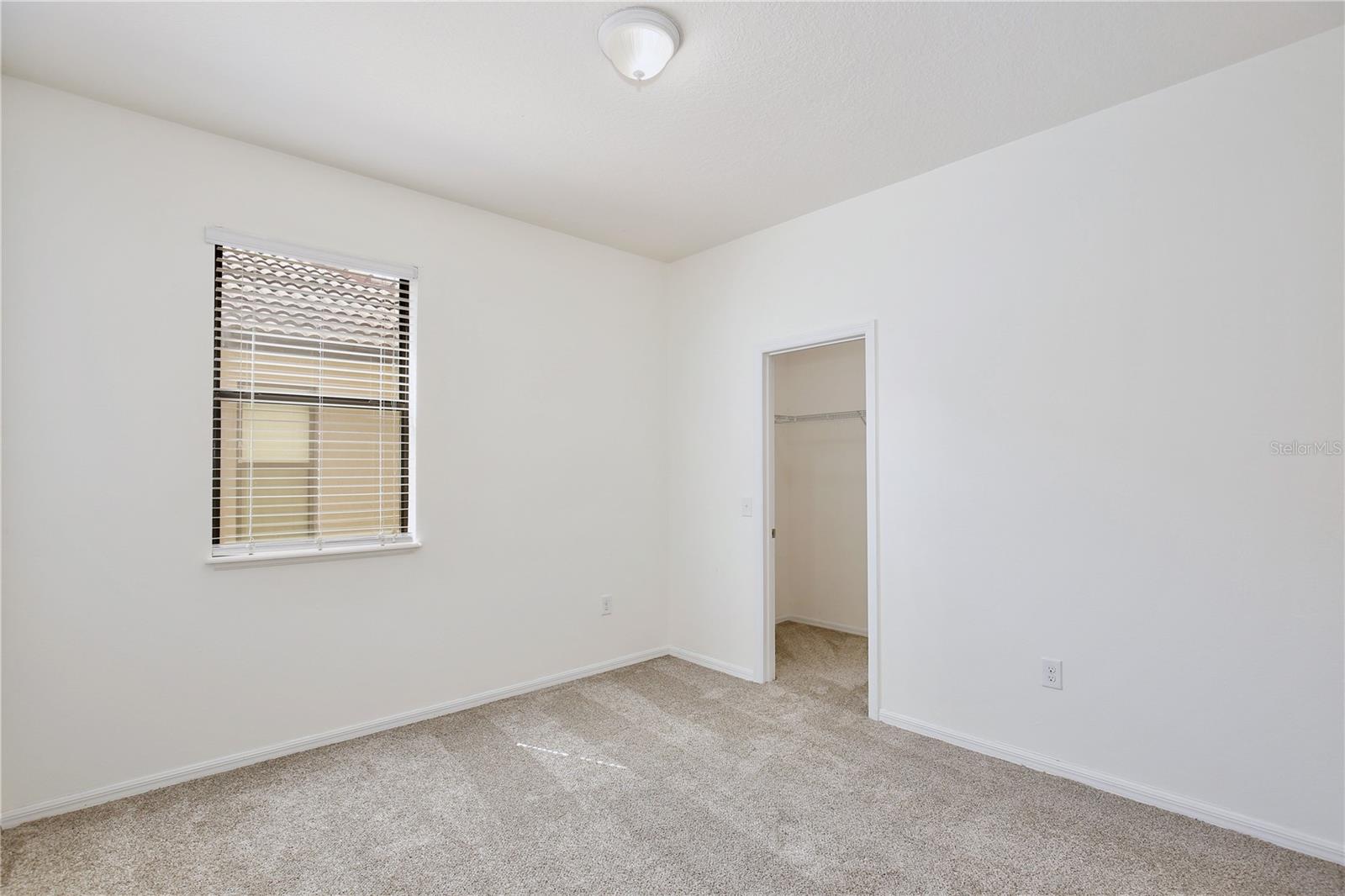 NORTH SHORE VILLAGE - Residential Lease