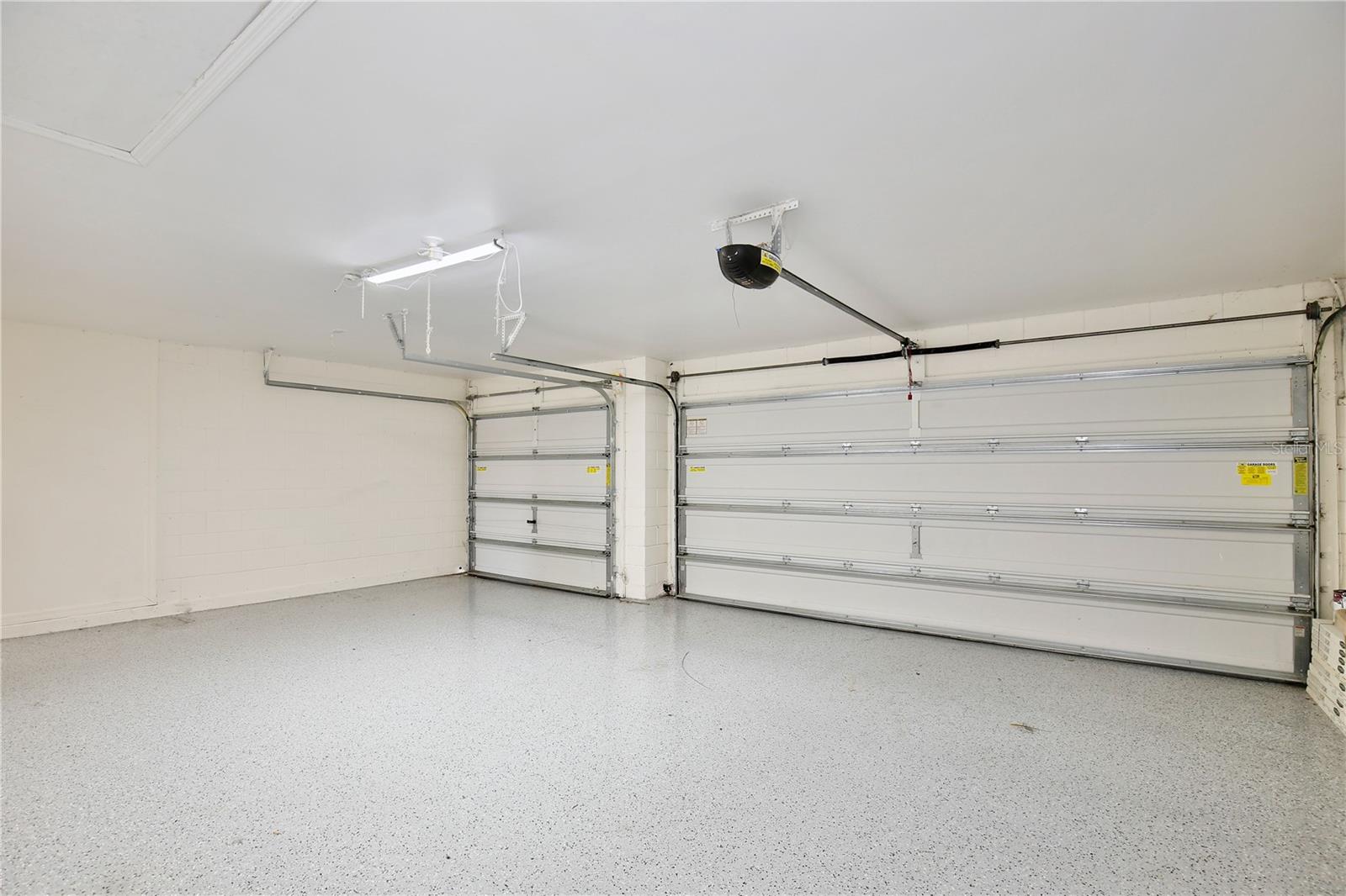 NORTH SHORE VILLAGE - Residential Lease