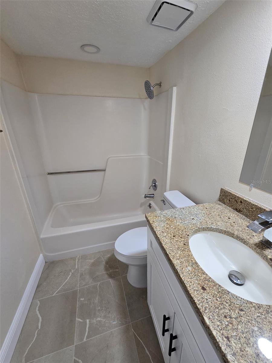ZERFACES RE SUB - Residential Lease