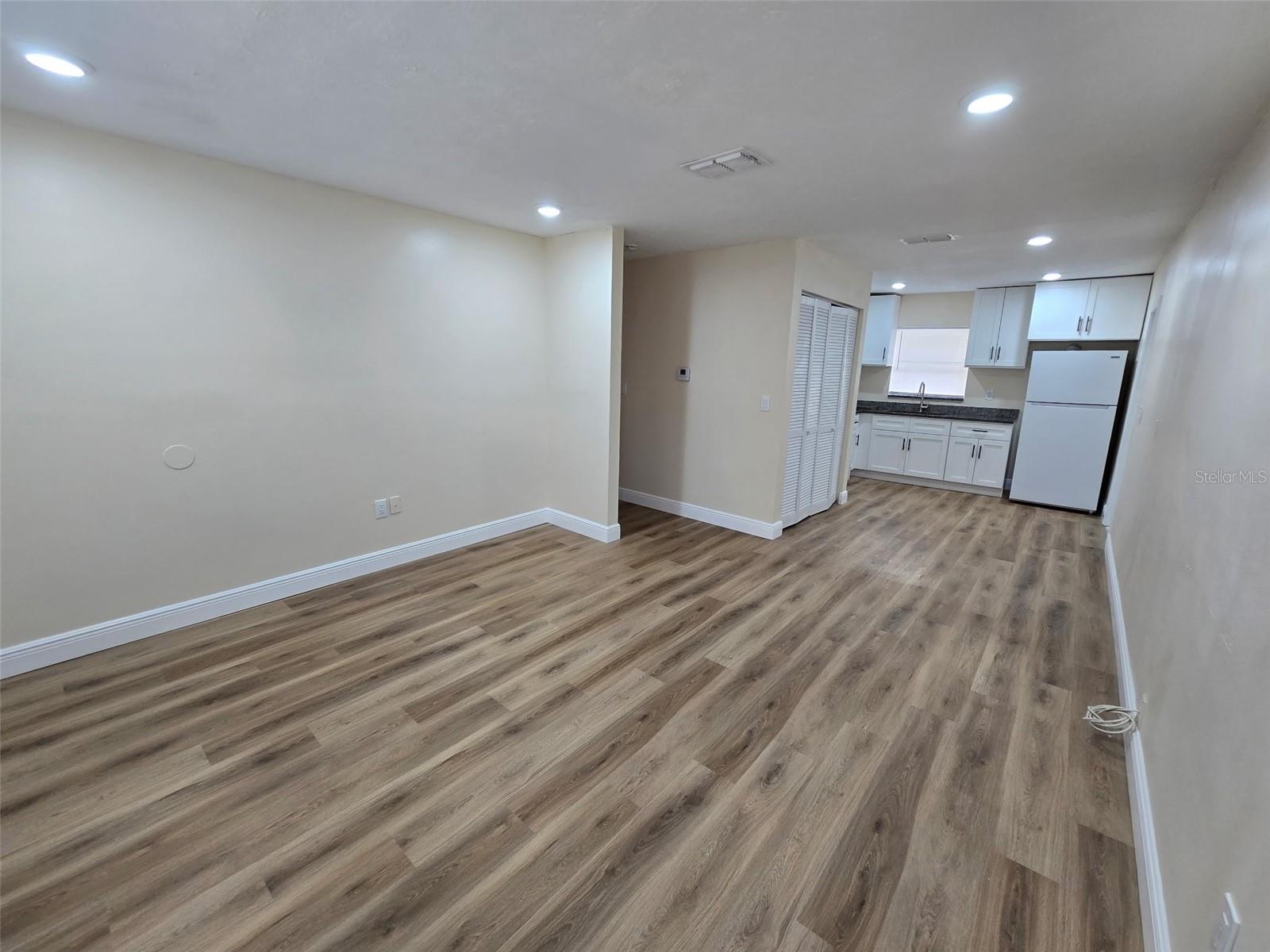 ZERFACES RE SUB - Residential Lease