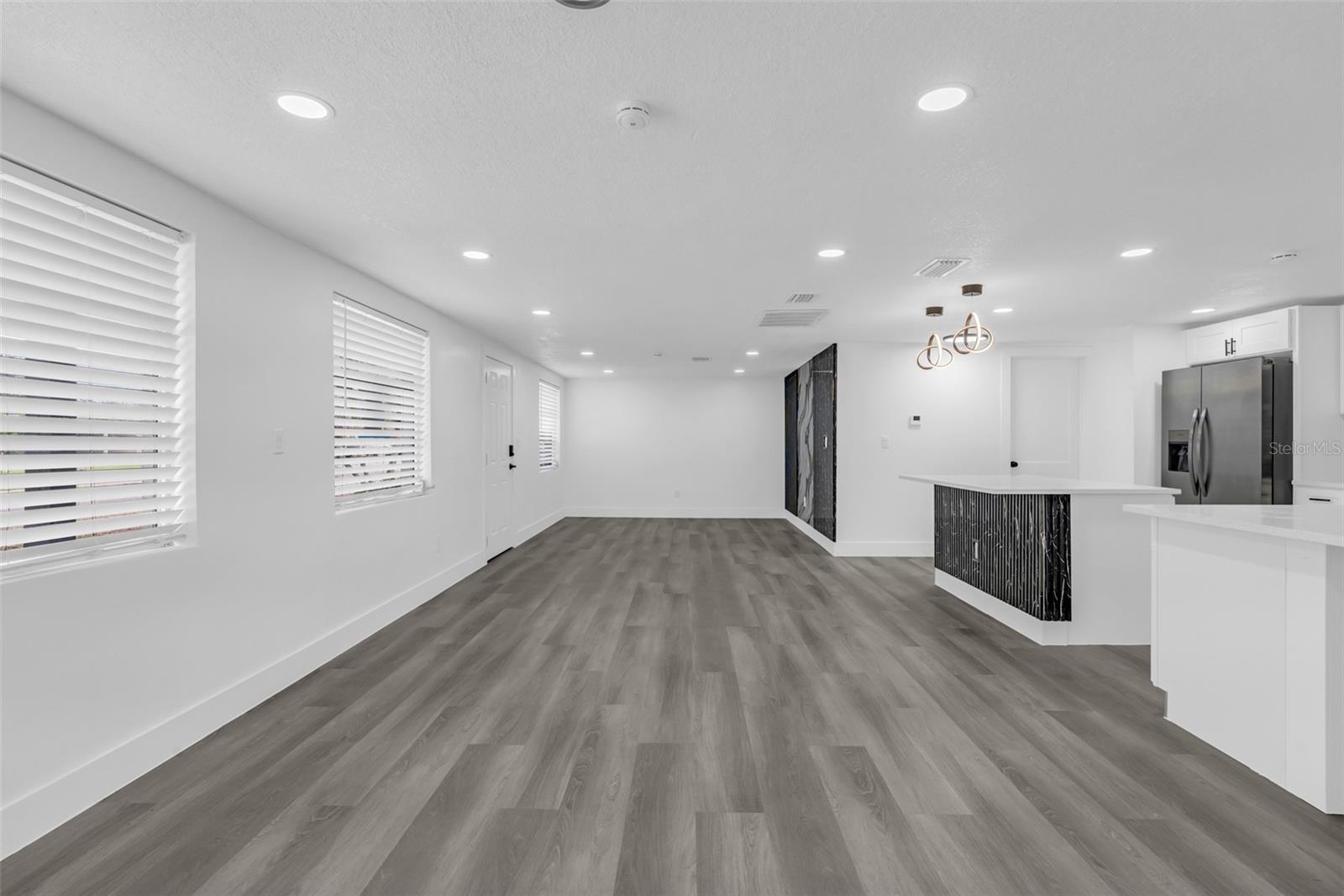 ALOHA GARDENS - Residential