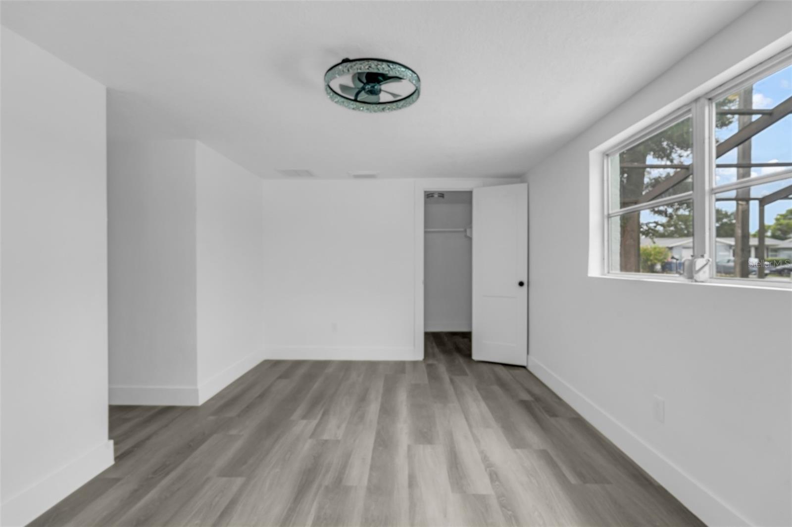 ALOHA GARDENS - Residential