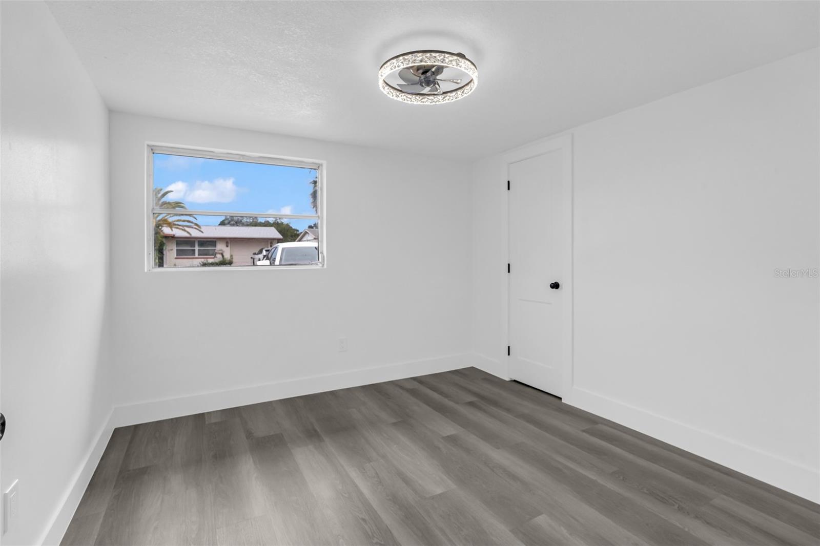ALOHA GARDENS - Residential