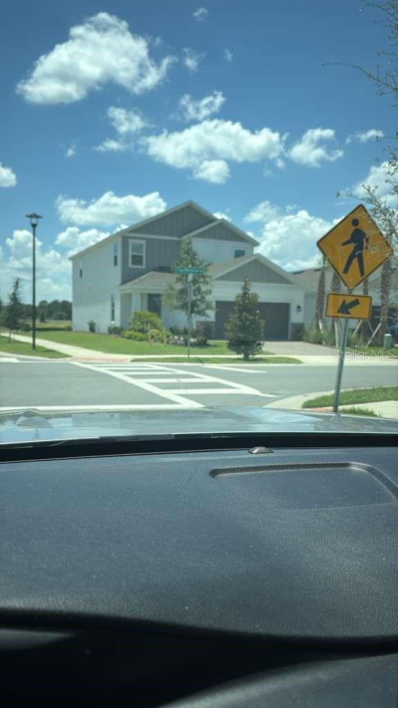 CENTER LAKE - Residential