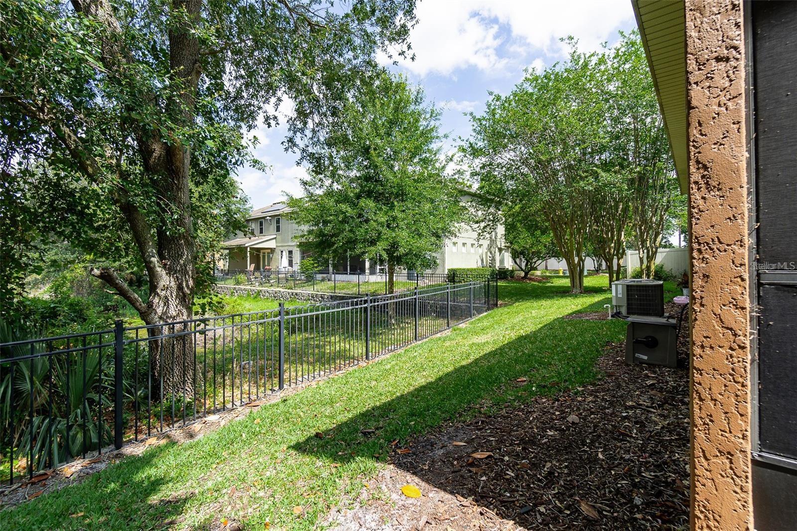 STRATFORD GREEN - Residential Lease