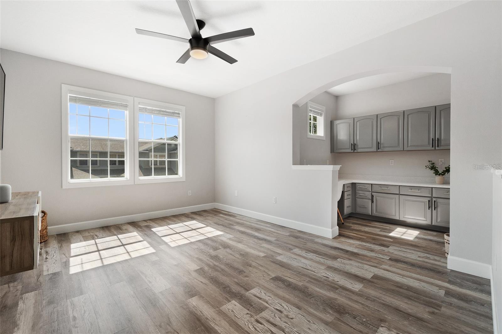 STRATFORD GREEN - Residential Lease