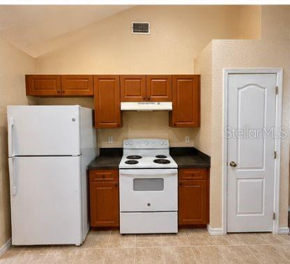 POINCIANA NBRHD 2 VILL 8 - Residential