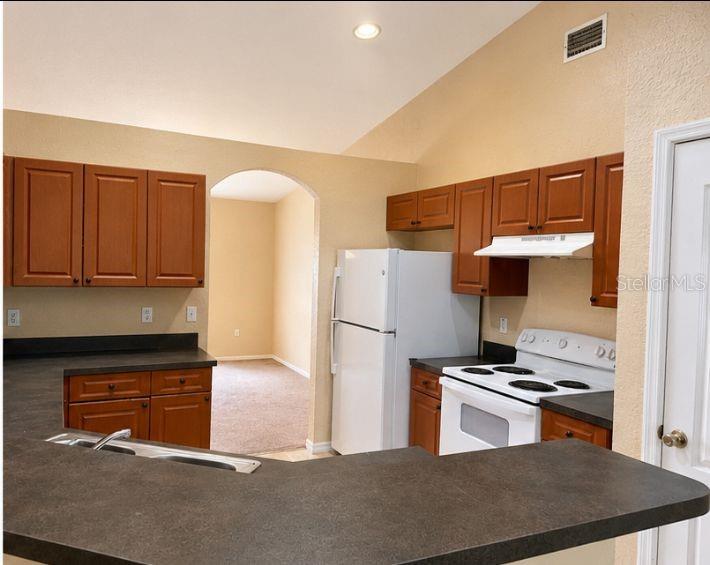 POINCIANA NBRHD 2 VILL 8 - Residential
