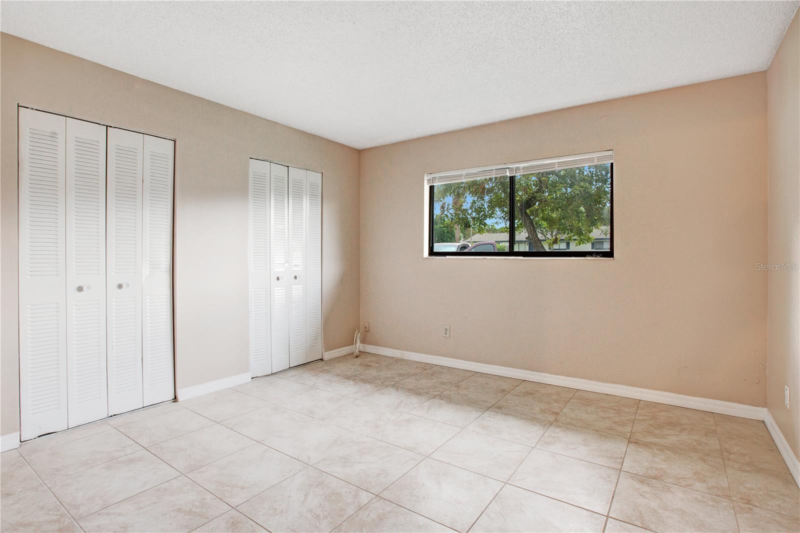 ALTAMONTE RIDGE - Residential Lease