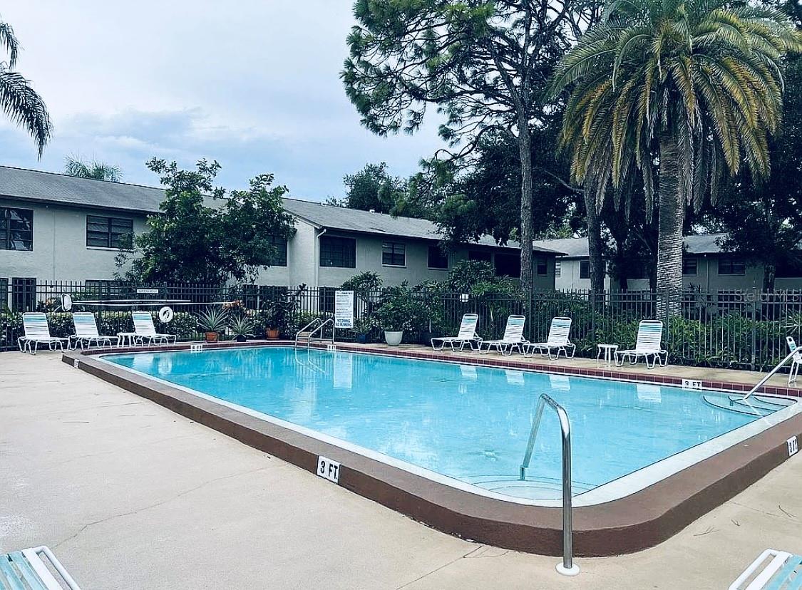 IMPERIAL OAKS CONDO - Residential