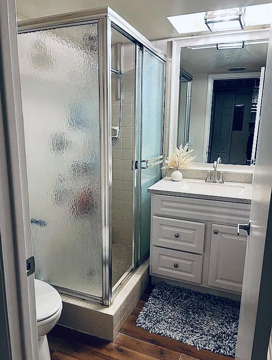 IMPERIAL OAKS CONDO - Residential