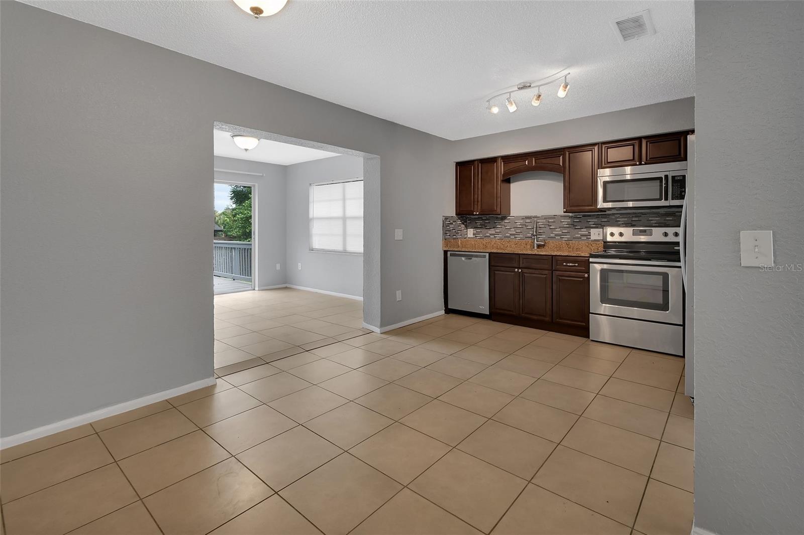 PINE CREST ESTATES - Residential