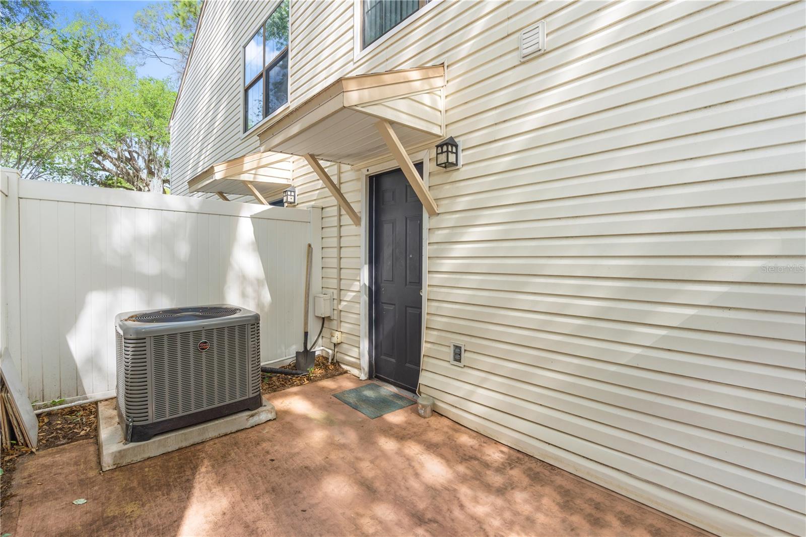 KENTWOOD PARK - Residential