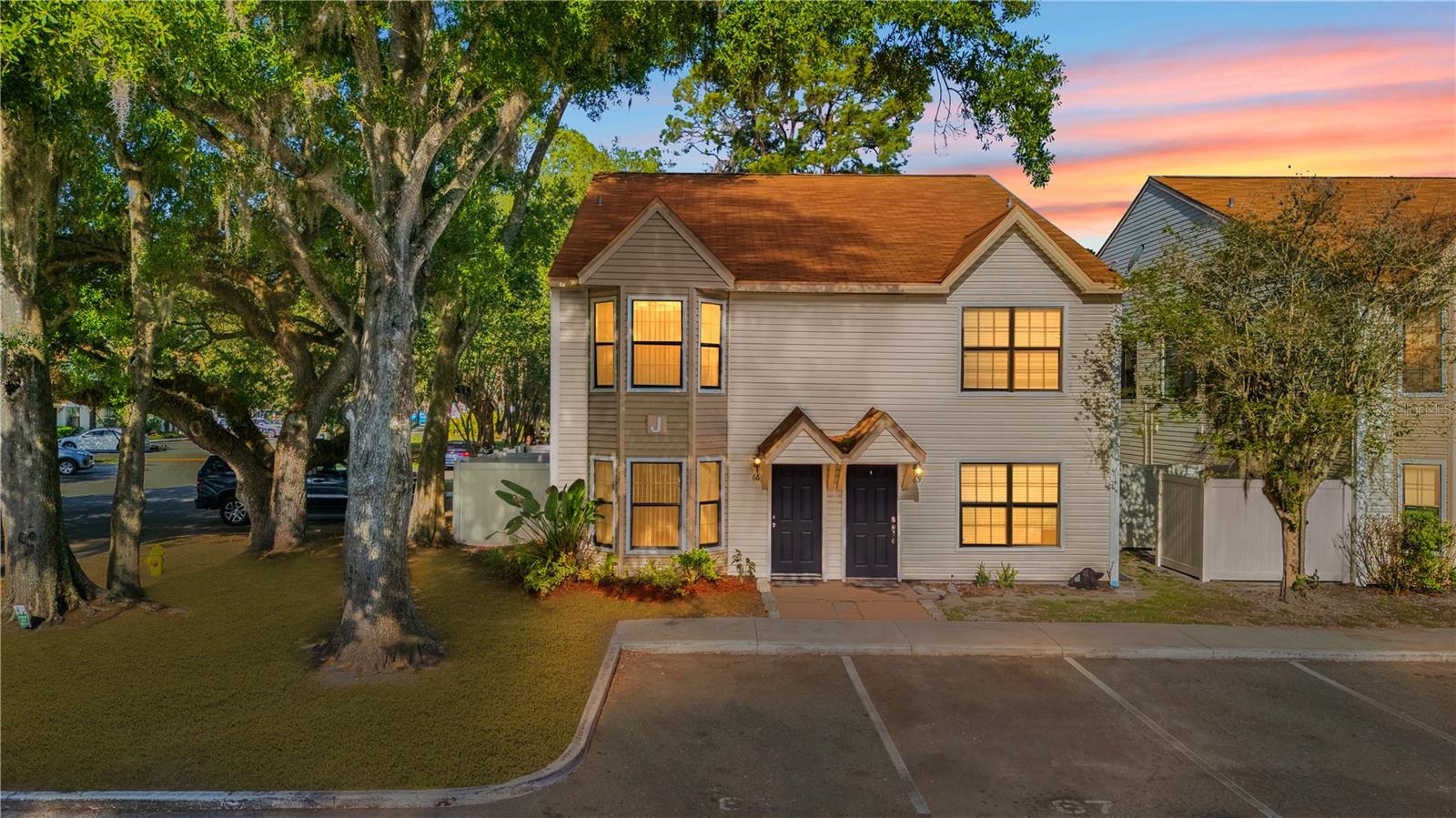 Back on the market, buyers financing feel though. It's Turn key ready, Just move in. This townhome has been completely remodeled, all new floors, updated kitchen and bathrooms. The open floor plan is very welcoming. The kitchen has all new stainless steel appliances, a large pantry and a breakfast bar for extra seating.  The first floor includes a laundry closet, a half bathroom, and a storage closet under the stairway. Upstairs you'll find both bedrooms very spacious and one room having attic access. The full bathroom has been totally updated. This townhome is an end unit on the corner with beautiful matured oak trees where you can enjoy the shade on your private patio that is fenced in. Roof 2024, AC 2022, Water Heater 2022
 The low HOA fees cover the large community swimming pool and access to the Clubhouse for special events. Also included with the HOA is exterior maintenance, garbage, lawn service and the roof. This home is in the heart of Plant City, close to shopping, restaurants, and other amenities. Make an appointment now to see this beauty.
