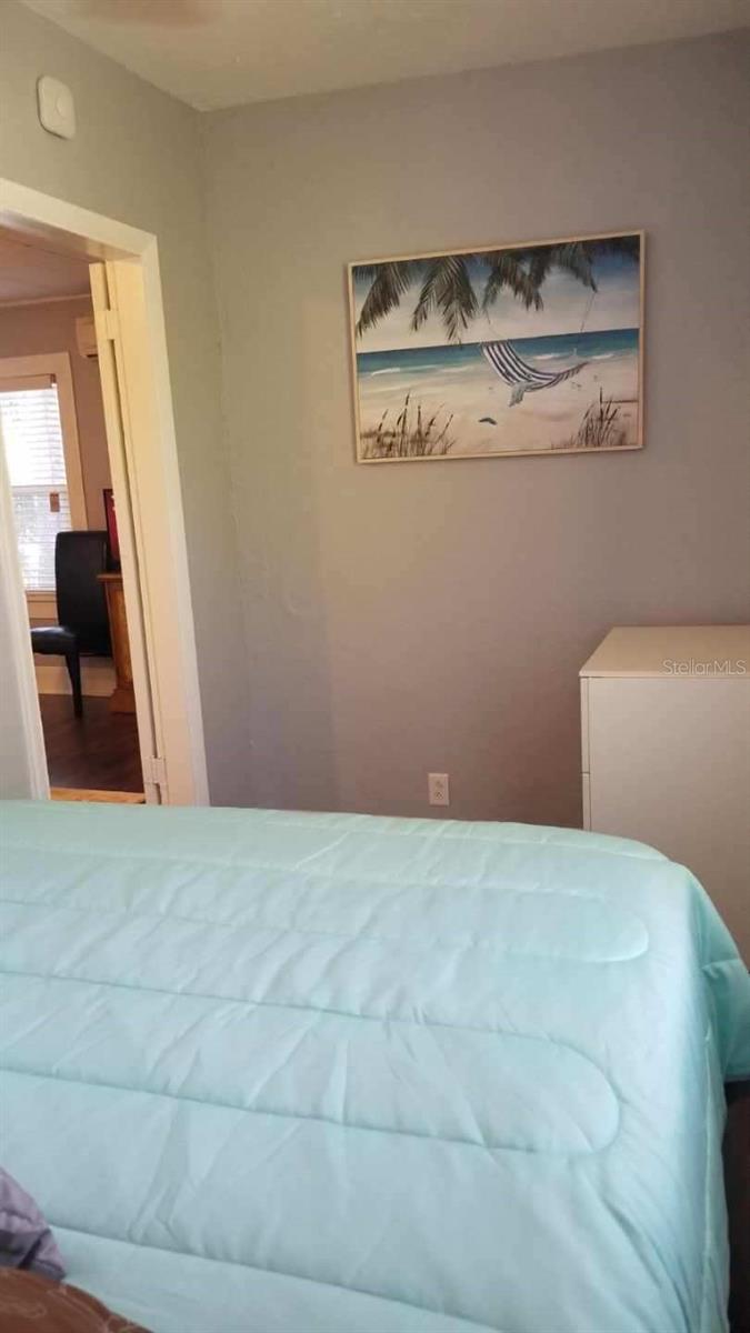 GLOVERS THOS - Residential Lease