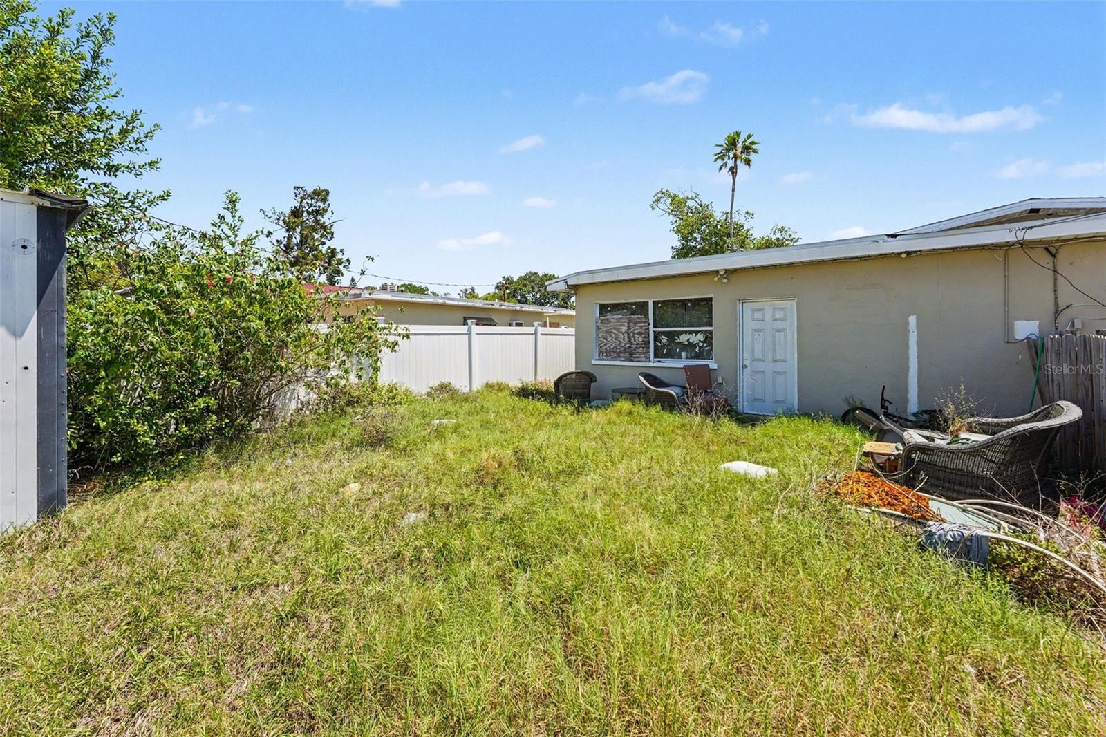 MONTEREY HEIGHTS - Residential Income