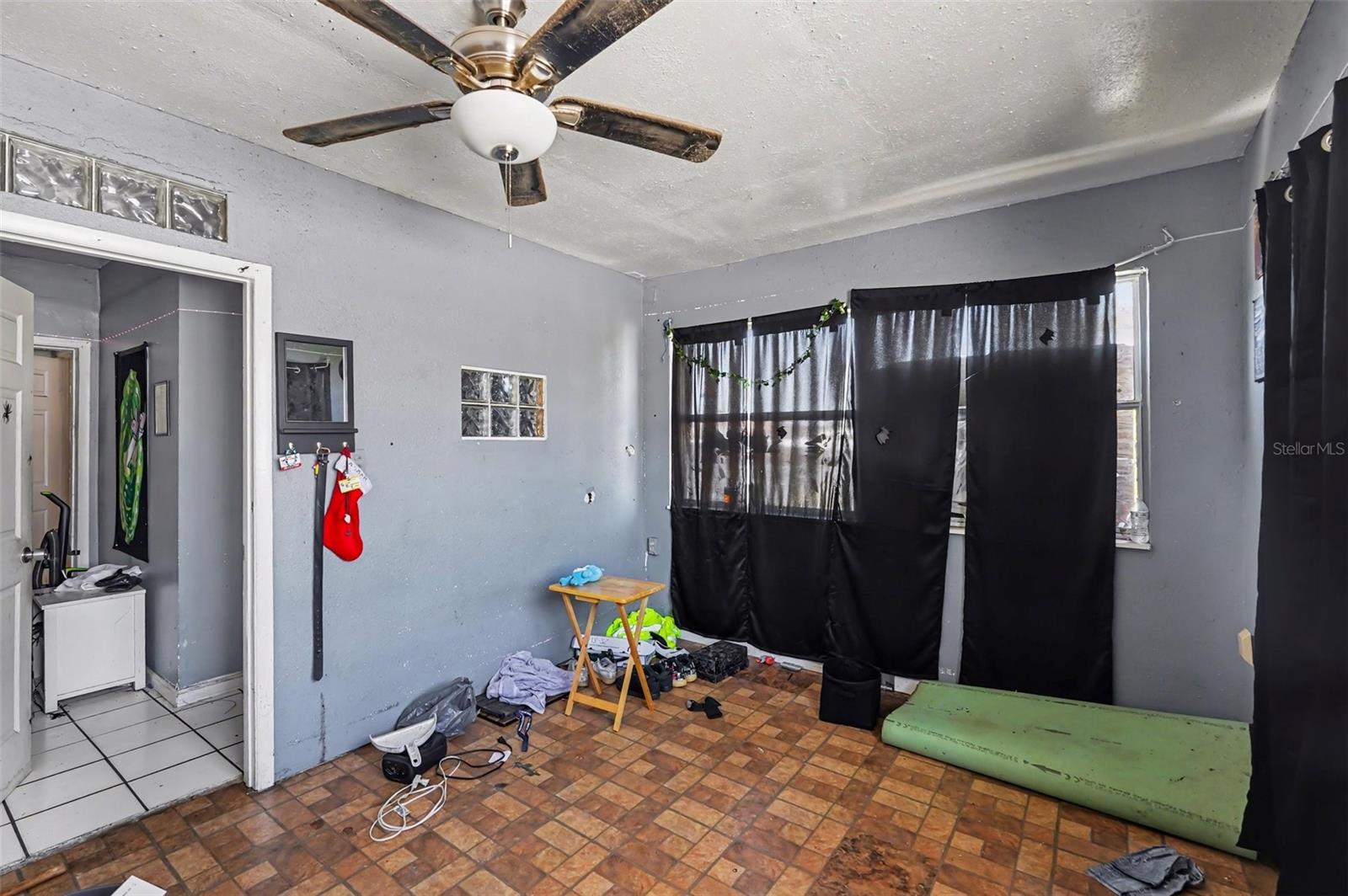 MONTEREY HEIGHTS - Residential Income