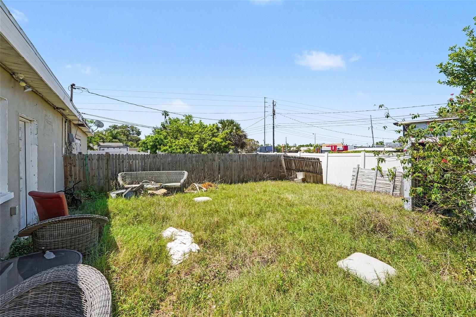 MONTEREY HEIGHTS - Residential Income