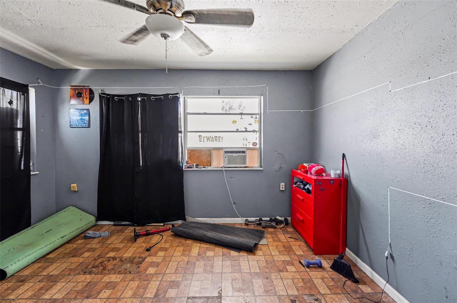MONTEREY HEIGHTS - Residential Income