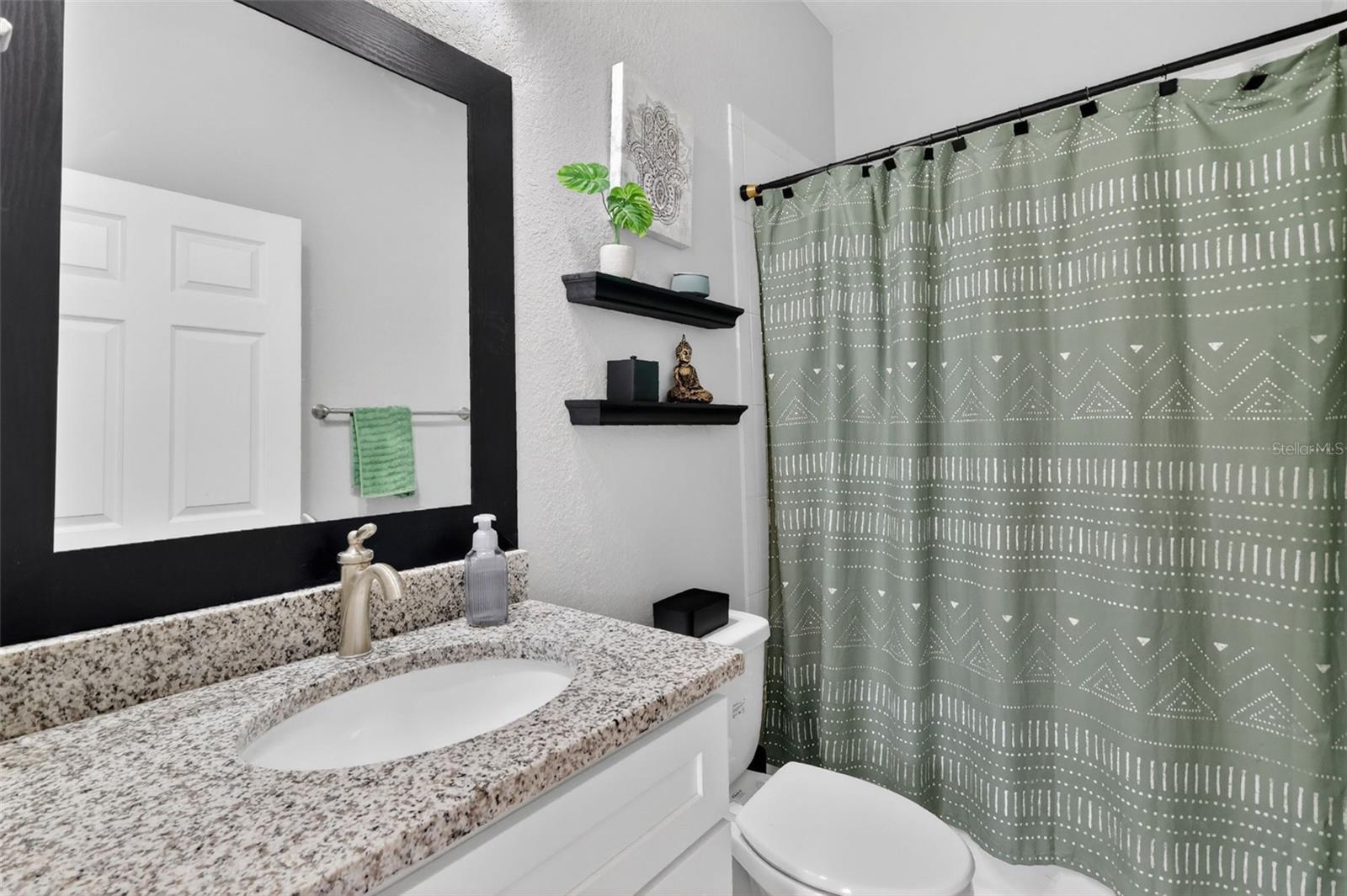 GROVELAND VILLAS AT GREEN GATE - Residential