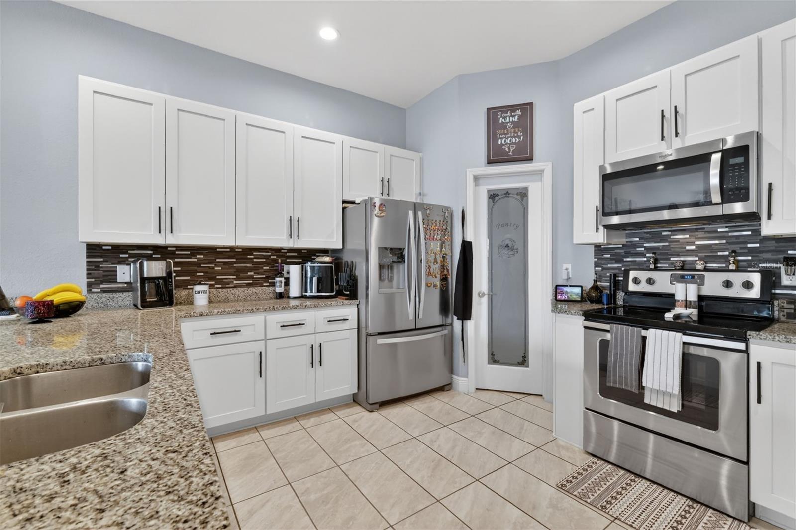 GROVELAND VILLAS AT GREEN GATE - Residential
