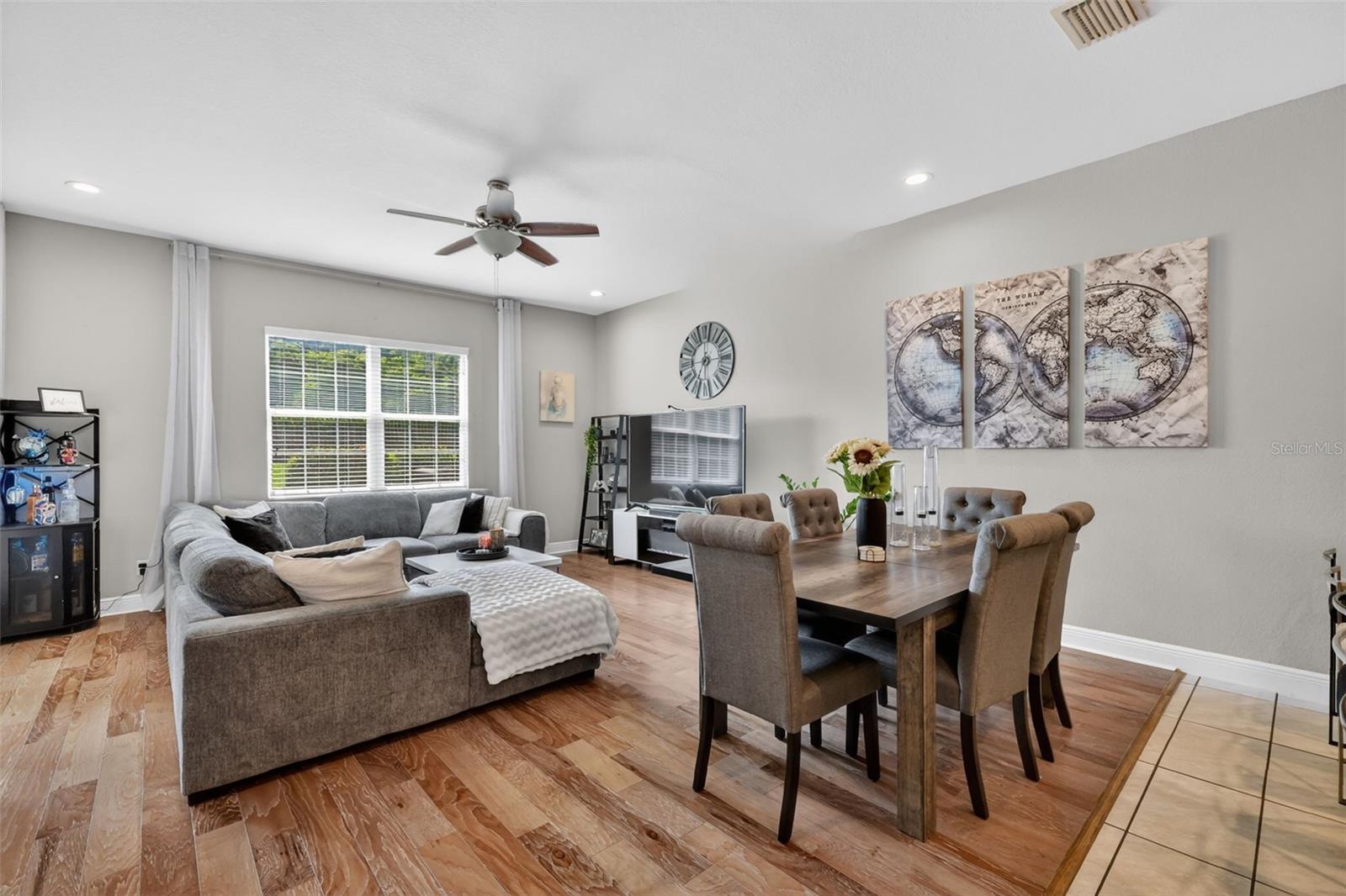 GROVELAND VILLAS AT GREEN GATE - Residential