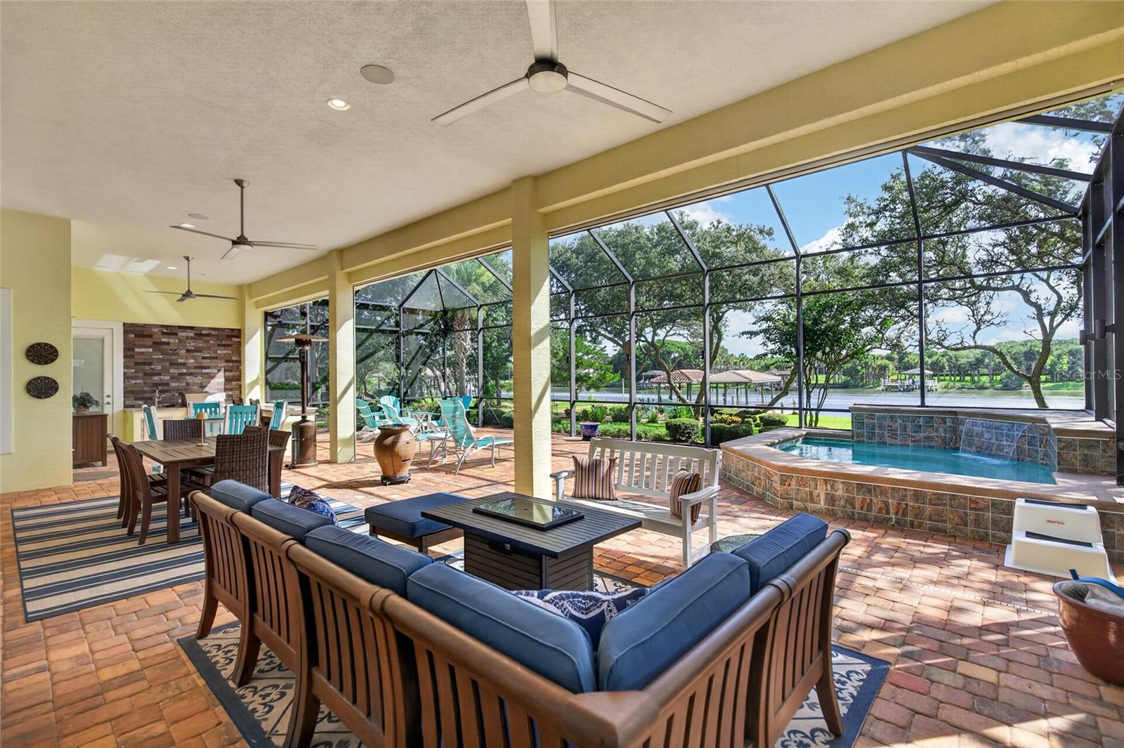 GRAND HAVEN - Residential
