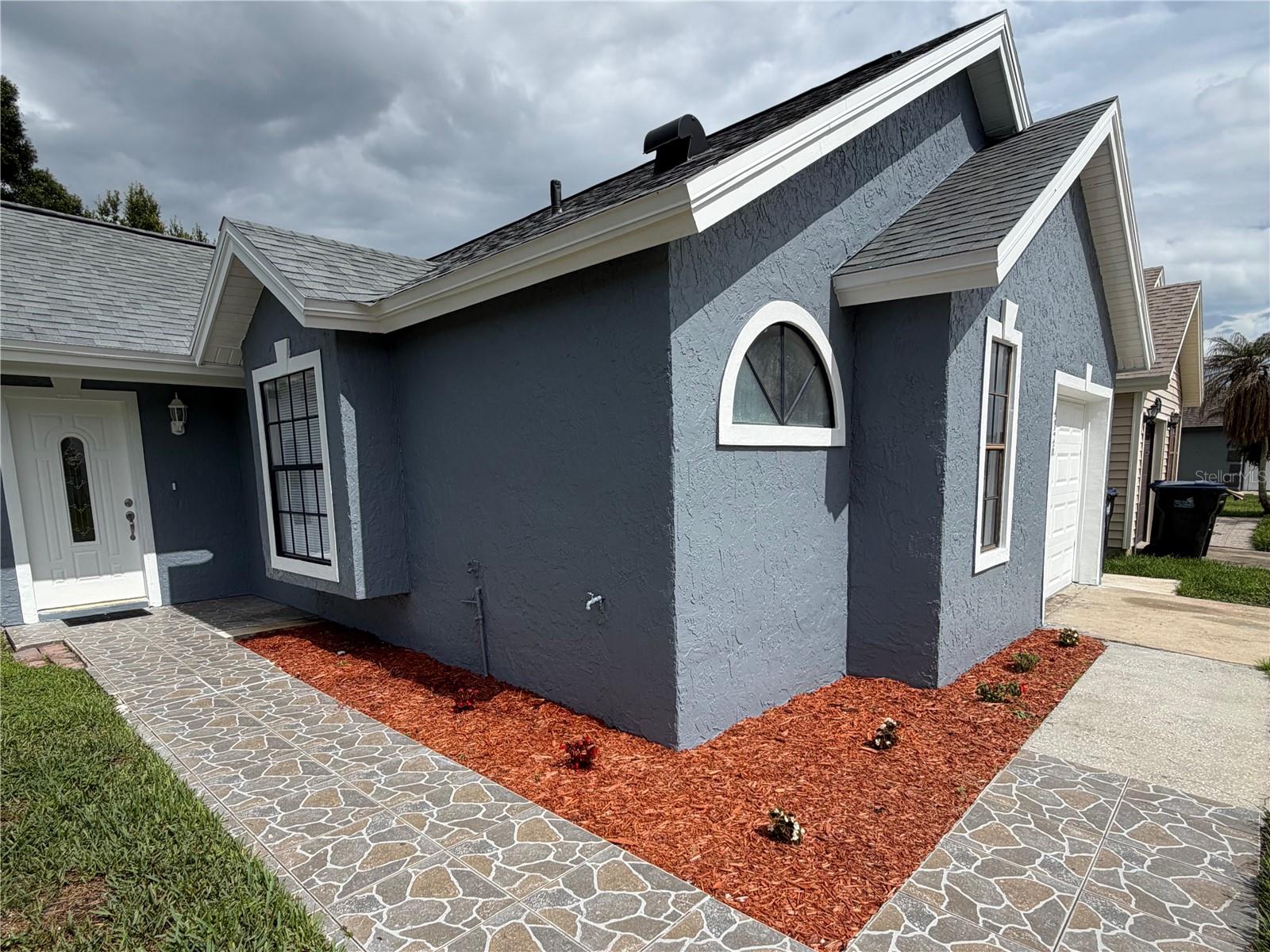 GULFSTREAM SHORES - Residential