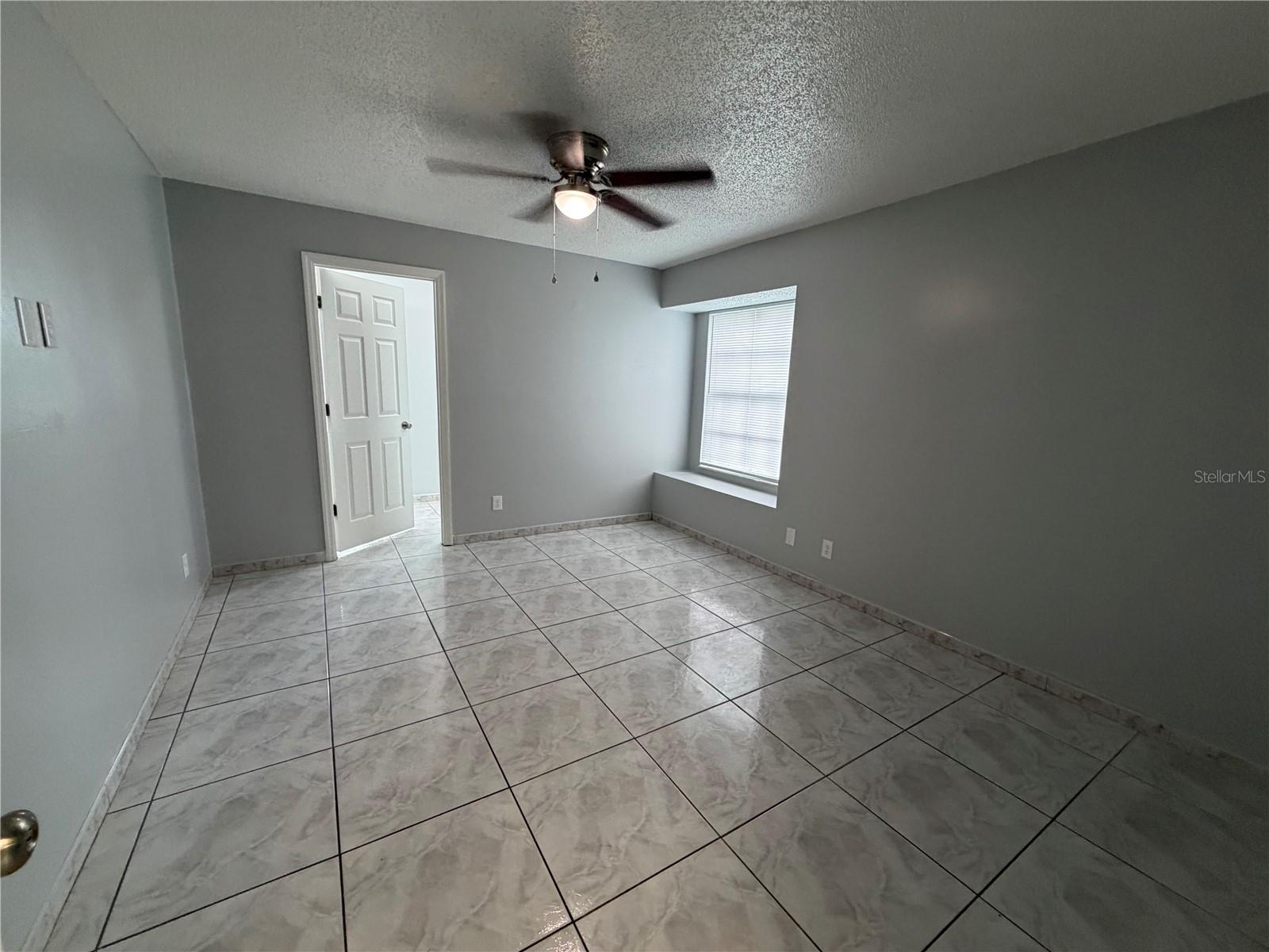 GULFSTREAM SHORES - Residential