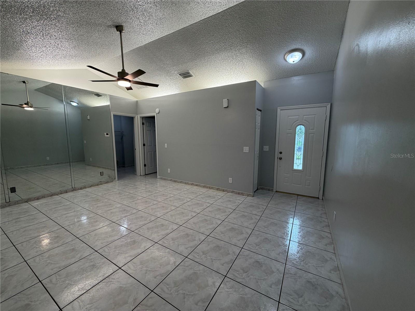 GULFSTREAM SHORES - Residential