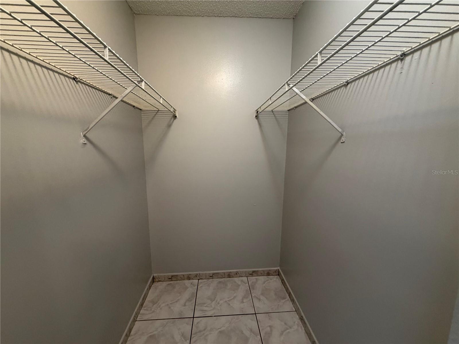 GULFSTREAM SHORES - Residential