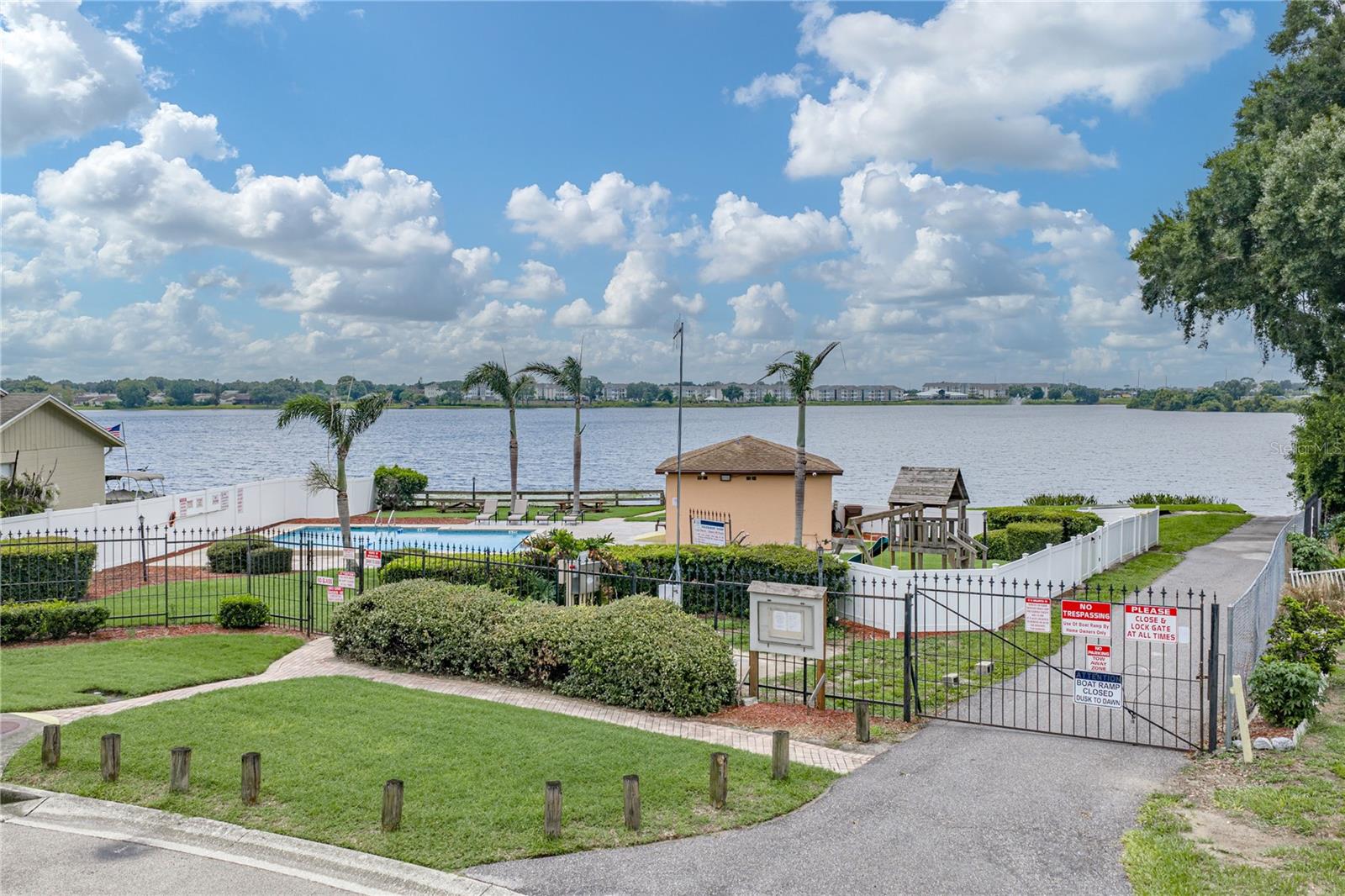 LAKE DEXTER WOODS PH TWO - Residential