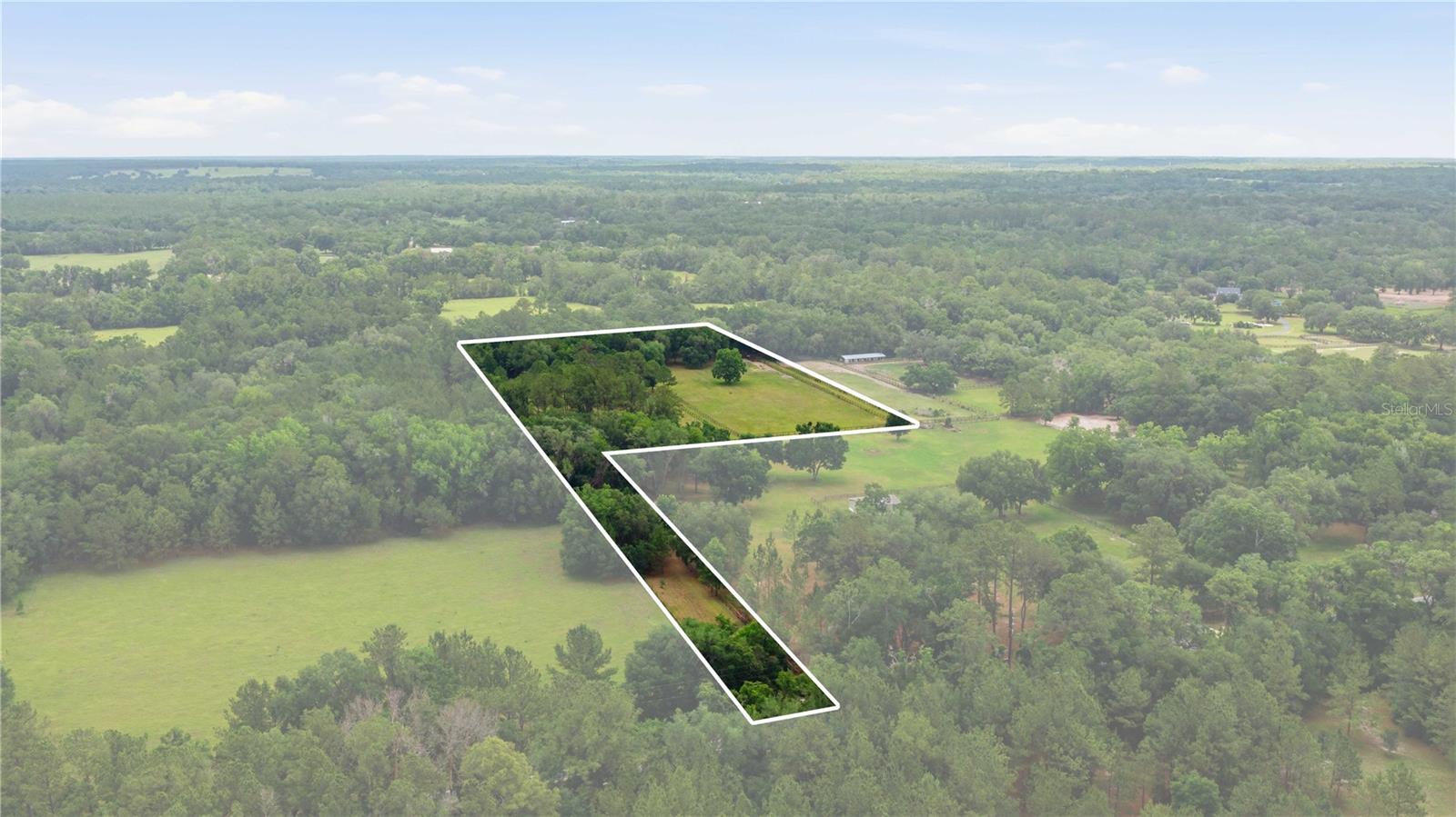 NON SUBDIVISION - Land