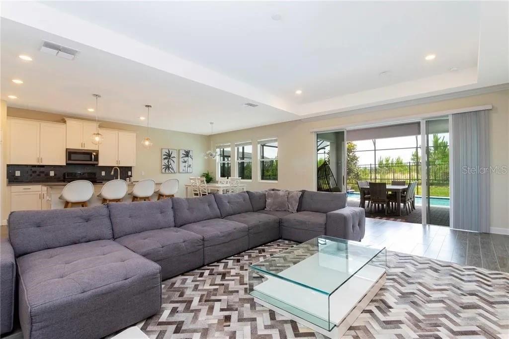 PANTHER VIEW - Residential