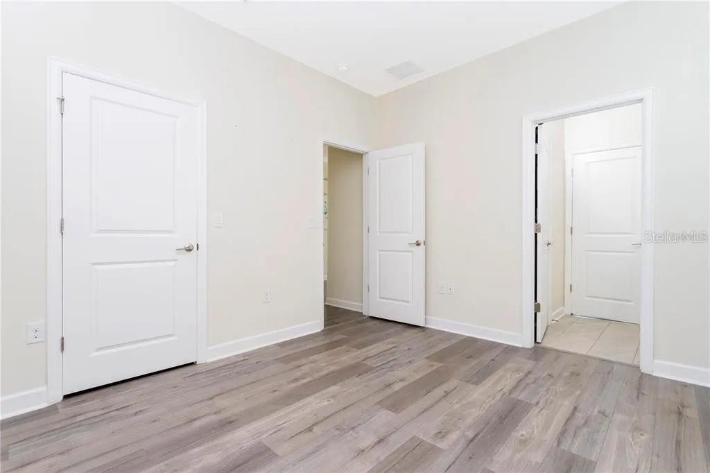 PANTHER VIEW - Residential