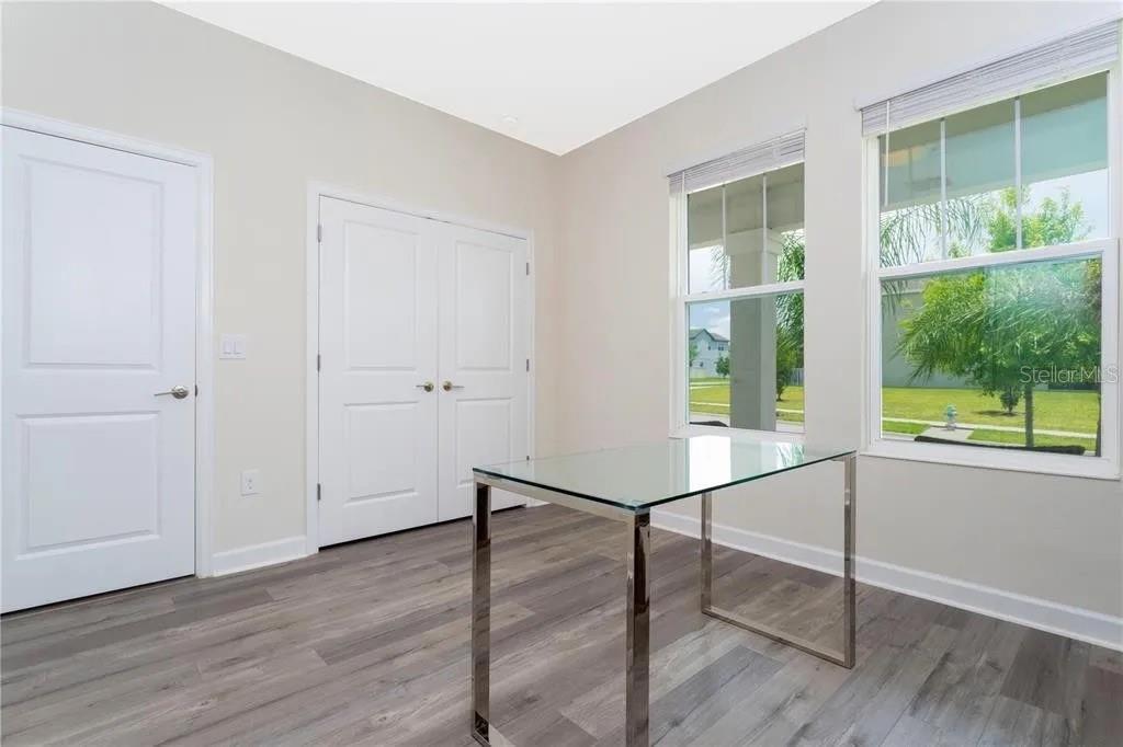 PANTHER VIEW - Residential