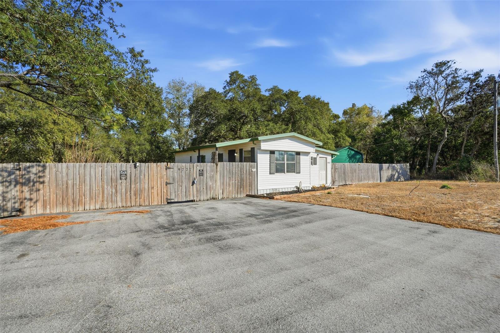 HIGHLAND LAKES - Residential