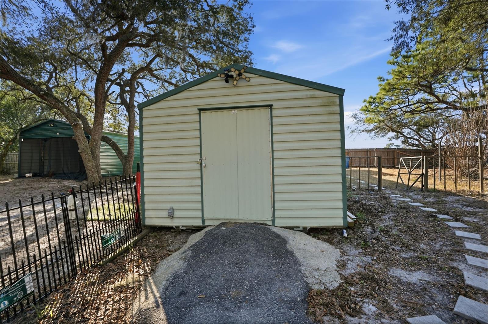 HIGHLAND LAKES - Residential