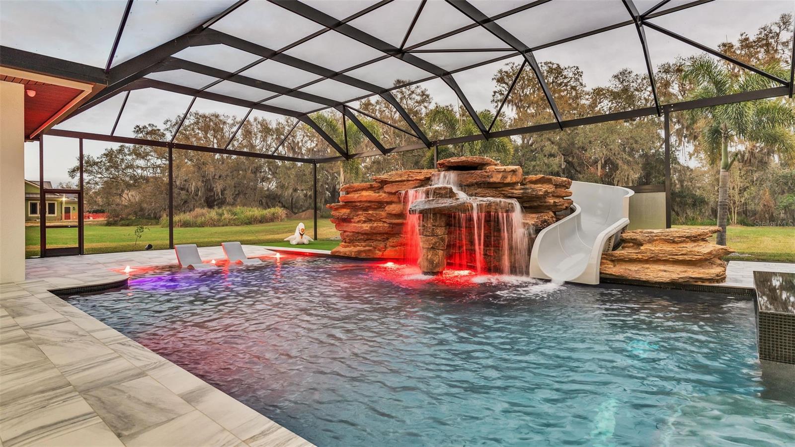 CANTERWOOD - Residential