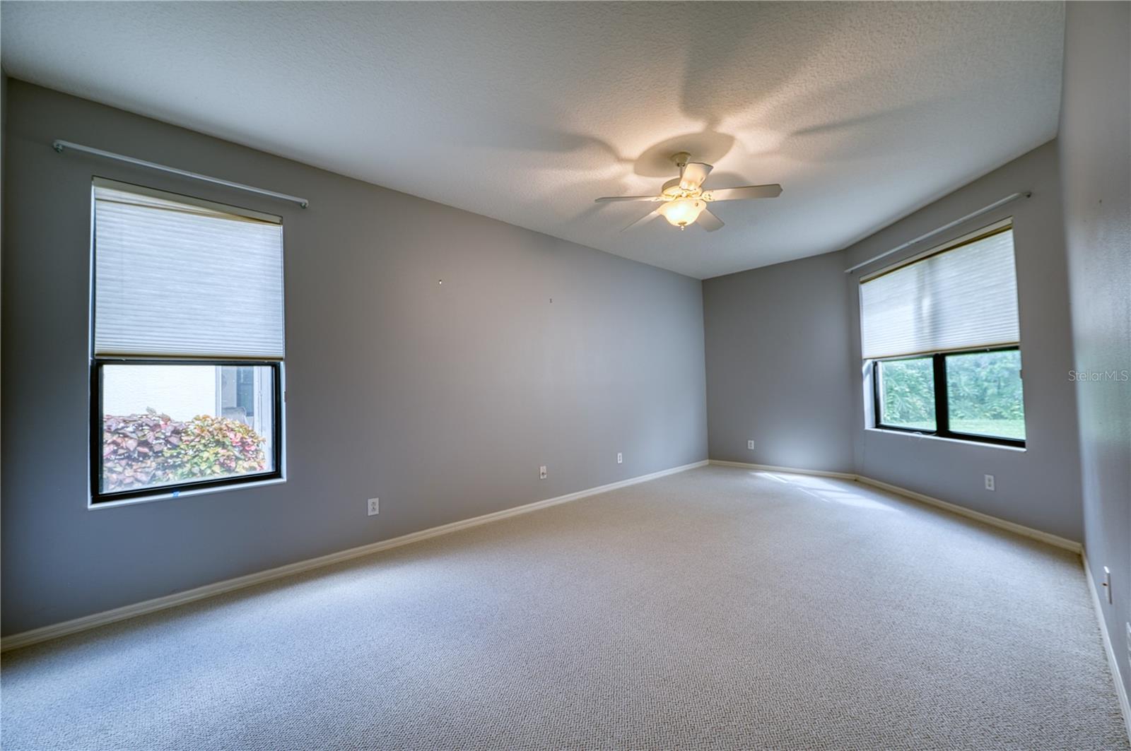LAKERIDGE FALLS PH 1B - Residential