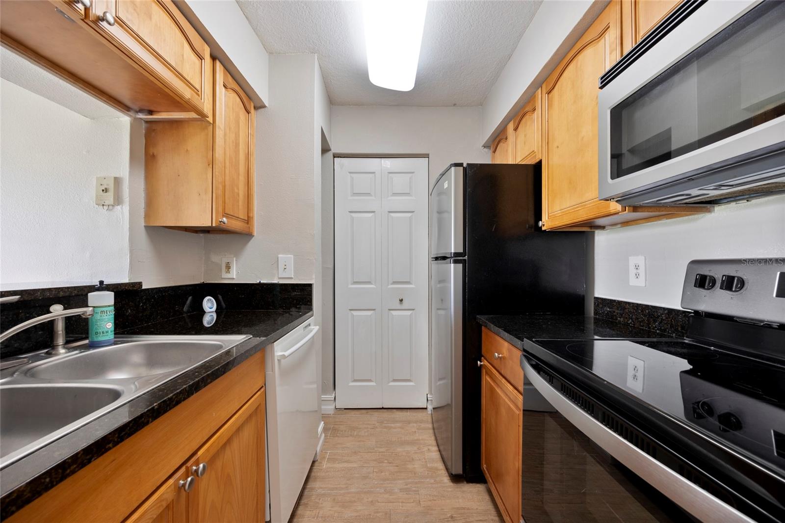 OASIS AT PEARL LAKE A CONDO - Residential